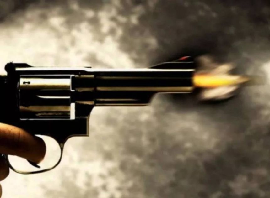 tiro / arma