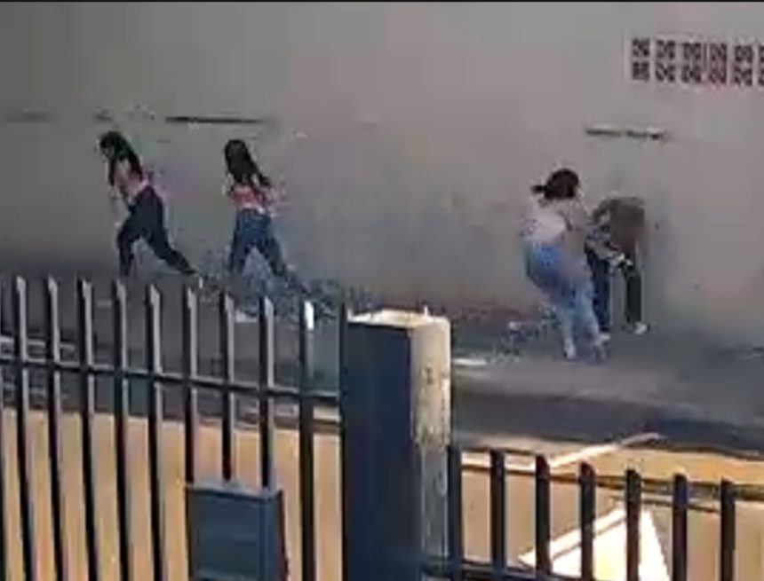 Jovem é convidada para festa e acaba agredida e esfaqueada por três adolescentes em Sarandi